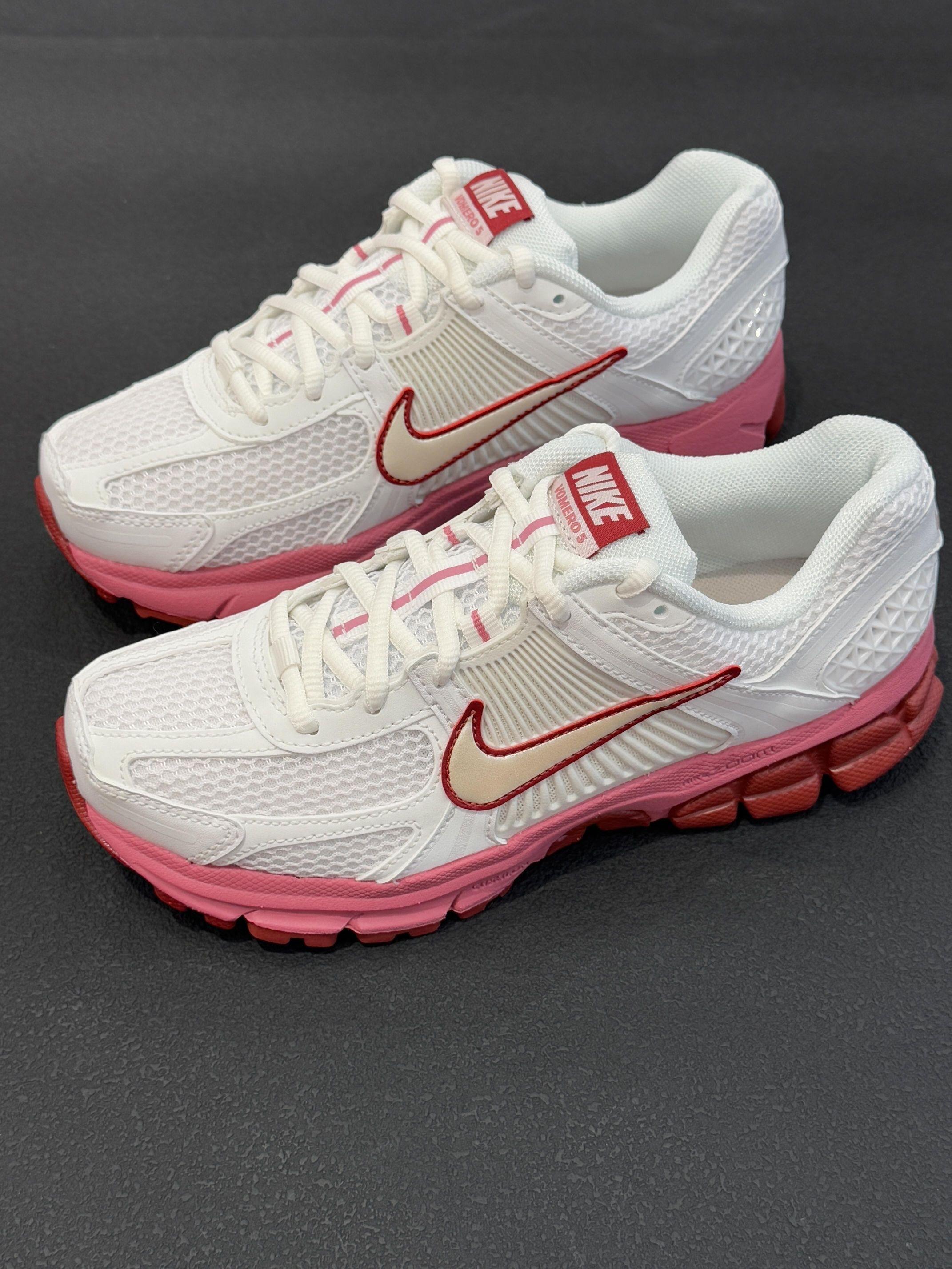 速入!这双Nike Vomero 5,谁穿谁真香!😍